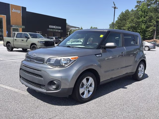 2019 Titanium Gray Kia Soul Base FWD Hatchback
