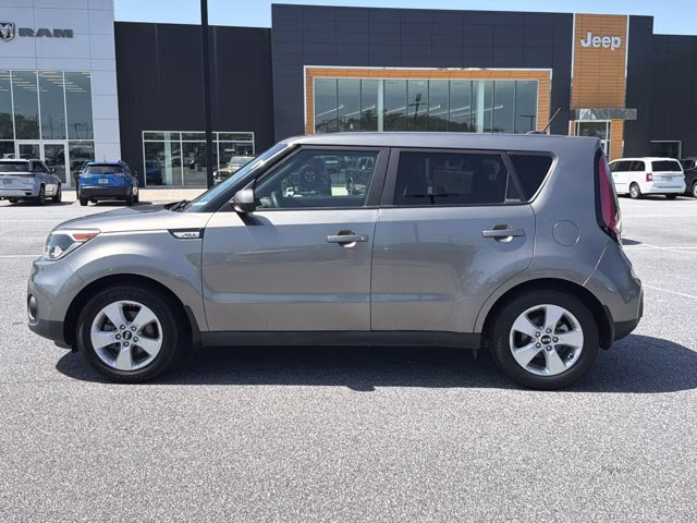 2019 Titanium Gray Kia Soul Base FWD Hatchback