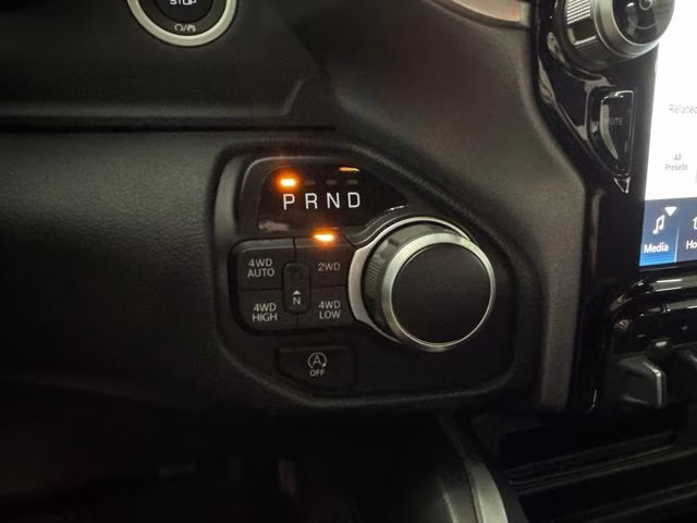2023 Diamond Black Crystal Pearlcoat Ram 1500 Big Horn 4X4 Truck