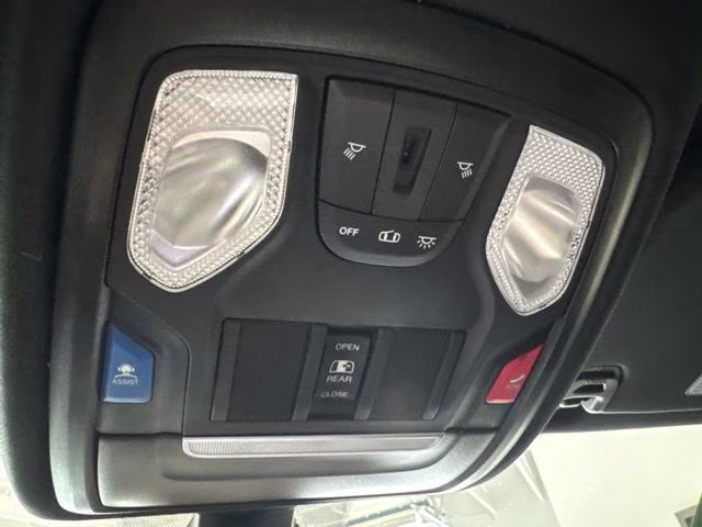 2023 Diamond Black Crystal Pearlcoat Ram 1500 Big Horn 4X4 Truck
