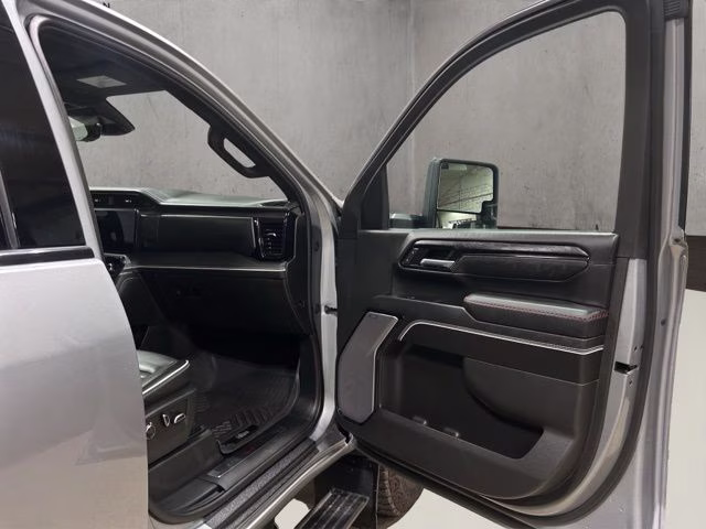 2025 Sterling Metallic GMC Sierra 2500HD AT4X 4X4 Truck