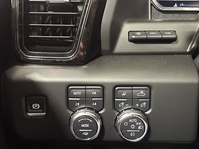 2025 Sterling Metallic GMC Sierra 2500HD AT4X 4X4 Truck