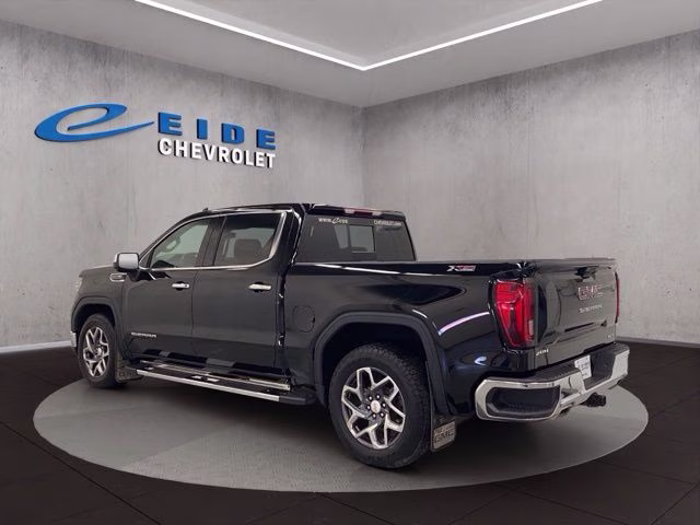 2023 Onyx Black GMC Sierra 1500 SLT 4X4 Truck