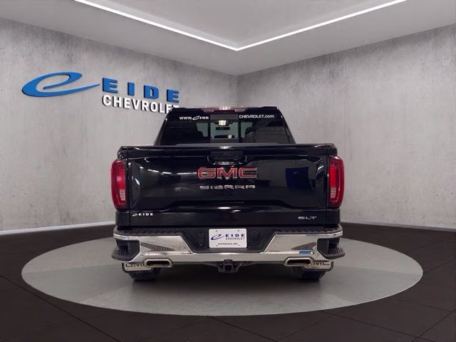 2023 Onyx Black GMC Sierra 1500 SLT 4X4 Truck
