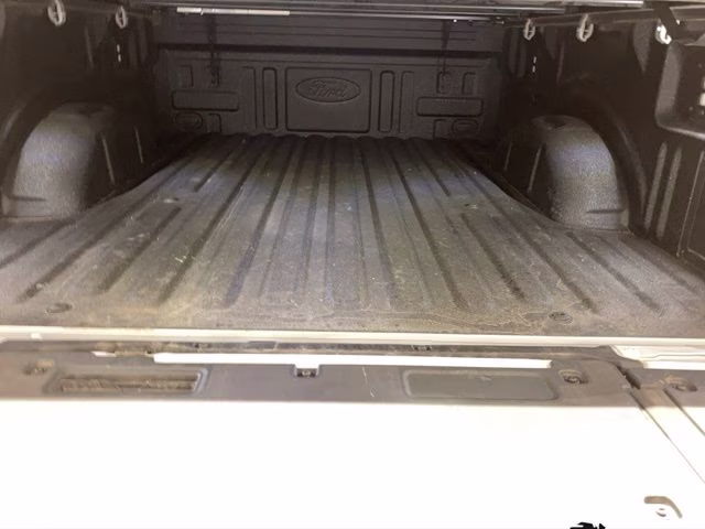 2025 Space White Metallic Ford F-150 Lariat 4X4 Truck