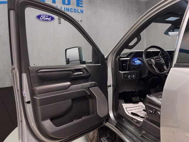 2025 Sterling Metallic GMC Sierra 2500HD AT4X 4X4 Truck