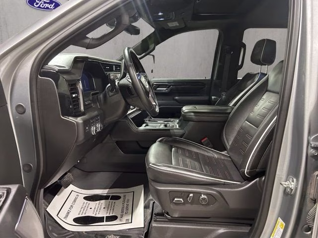 2025 Sterling Metallic GMC Sierra 2500HD AT4X 4X4 Truck
