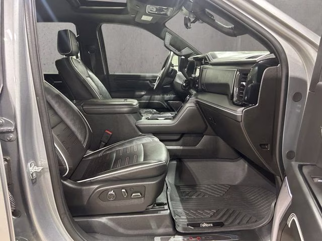 2025 Sterling Metallic GMC Sierra 2500HD AT4X 4X4 Truck