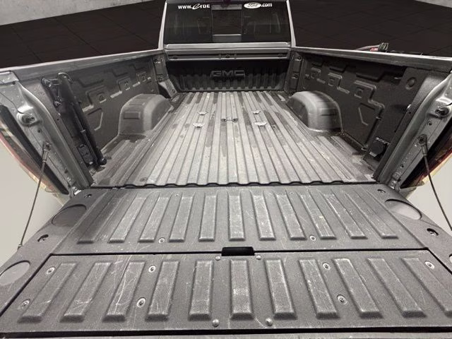 2025 Sterling Metallic GMC Sierra 2500HD AT4X 4X4 Truck