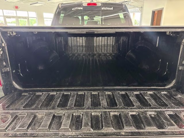 2023 Diamond Black Crystal Pearlcoat Ram 1500 Big Horn 4X4 Truck