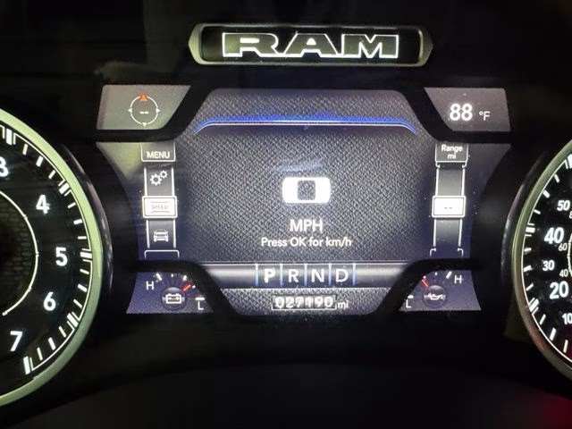 2023 Diamond Black Crystal Pearlcoat Ram 1500 Big Horn 4X4 Truck