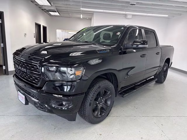 2023 Diamond Black Crystal Pearlcoat Ram 1500 Big Horn 4X4 Truck