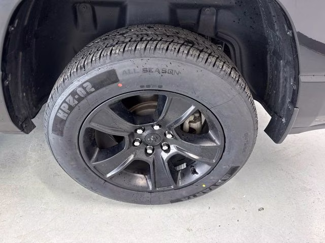 2023 Diamond Black Crystal Pearlcoat Ram 1500 Big Horn 4X4 Truck