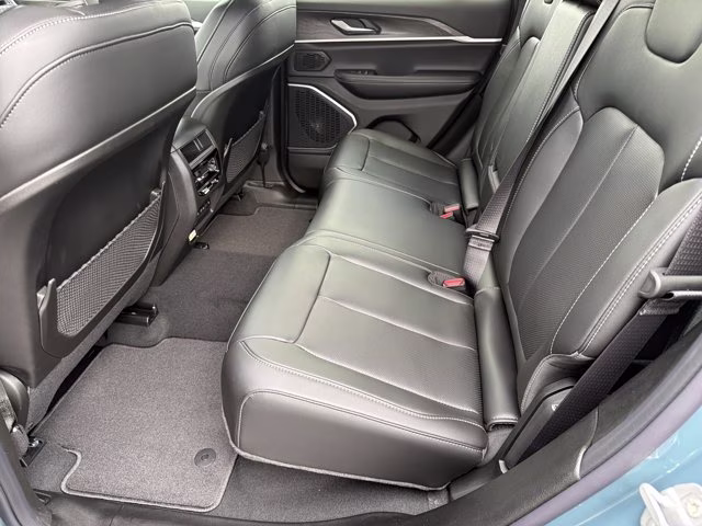 2026 Steel Blue Jeep Grand Cherokee Limited RWD SUV