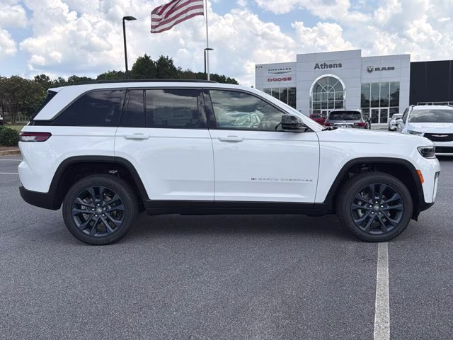2026 Bright White Clearcoat Jeep Grand Cherokee 85th Anniversary Edition 4X4 SUV