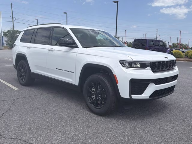 2026 Bright White Clearcoat Jeep Grand Cherokee L Laredo Altitude 4X4 SUV