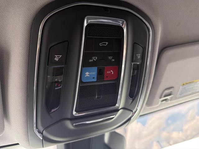 2023 Baltic Gray Metallic Clearcoat Jeep Grand Cherokee L Limited 4X4 SUV
