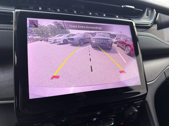 2023 Baltic Gray Metallic Clearcoat Jeep Grand Cherokee L Limited 4X4 SUV