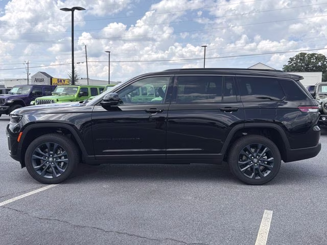 2026 Diamond Black Crystal Pearlcoat Jeep Grand Cherokee L 85th Anniversary Edition 4X4 SUV