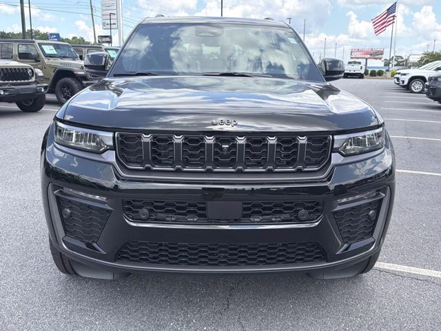 2026 Diamond Black Crystal Pearlcoat Jeep Grand Cherokee L 85th Anniversary Edition 4X4 SUV