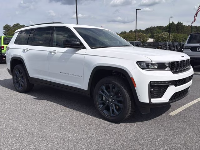 2026 Bright White Clearcoat Jeep Grand Cherokee L 85th Anniversary Edition 4X4 SUV
