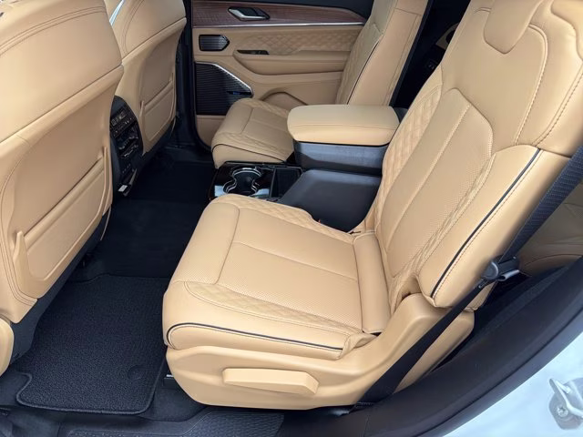 2026 Bright White Clearcoat Jeep Grand Cherokee L Summit 4X4 SUV