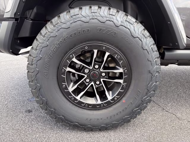 2026 Granite Crystal Metallic Clearcoat Jeep Wrangler Rubicon X 4X4 Convertible