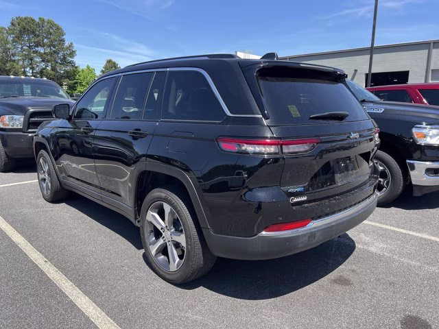 2022 Diamond Black Crystal Pearlcoat Jeep Grand Cherokee 4xe 4xe 4X4 SUV