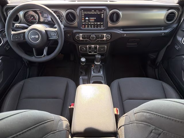 2023 Sting-Gray Clearcoat Jeep Gladiator Willys 4X4 Truck