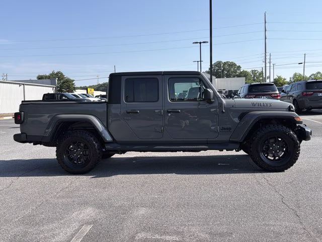 2023 Sting-Gray Clearcoat Jeep Gladiator Willys 4X4 Truck