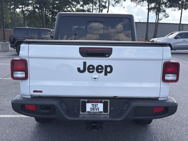 2023 Bright White Clearcoat Jeep Gladiator Sport S 4X4 Truck