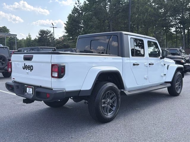 2023 Bright White Clearcoat Jeep Gladiator Sport S 4X4 Truck