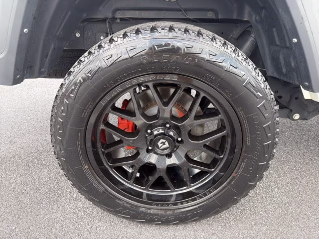 2023 Bright White Clearcoat Jeep Gladiator Sport 4X4 Truck