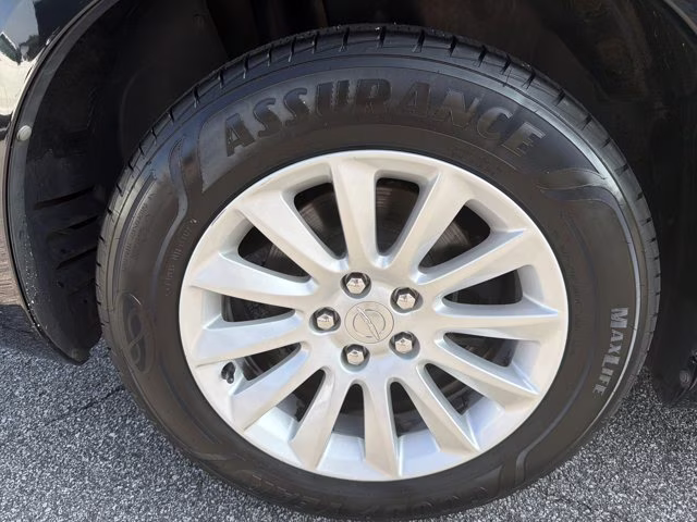 2014 Gloss Black Chrysler 300 Base RWD Sedan