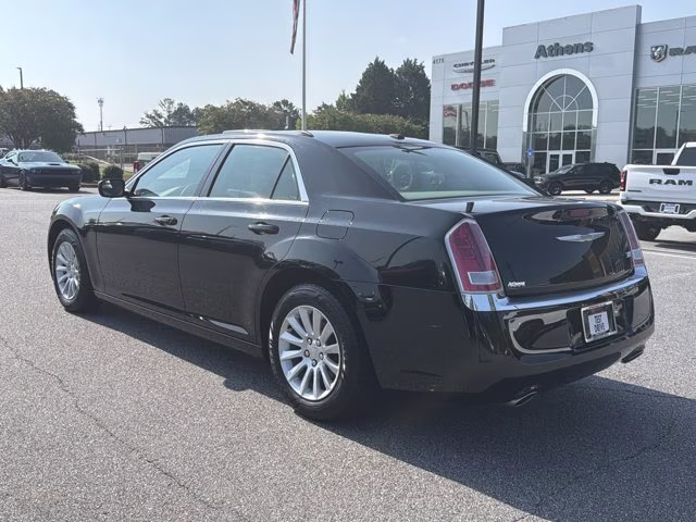 2014 Gloss Black Chrysler 300 Base RWD Sedan