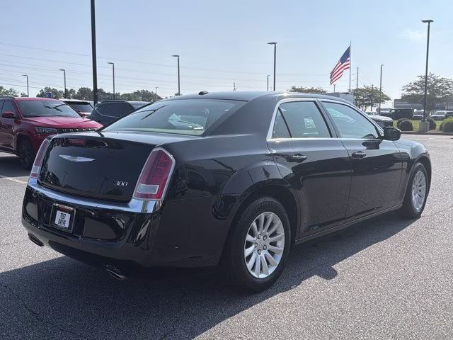 2014 Gloss Black Chrysler 300 Base RWD Sedan