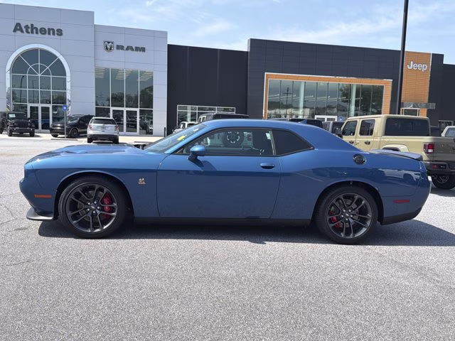 2021 Frostbite Dodge Challenger R/T Scat Pack RWD Coupe