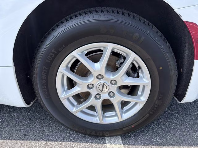2022 Bright White Clearcoat Chrysler Pacifica Touring L FWD Van