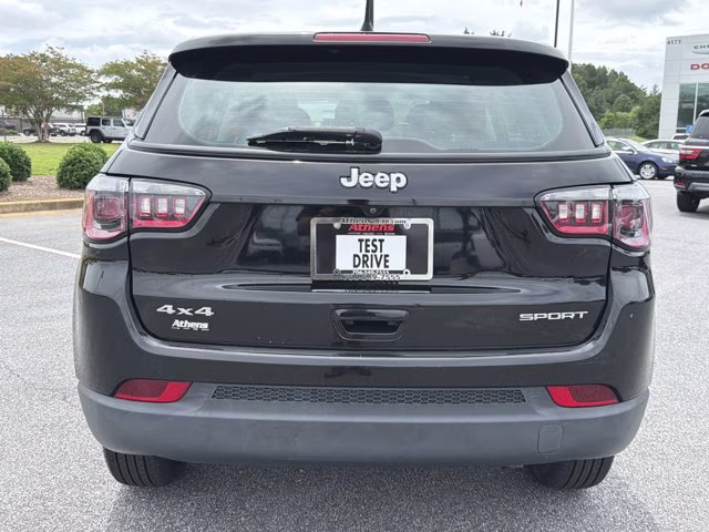 2021 Diamond Black Crystal Pearlcoat Jeep Compass Sport 4X4 SUV