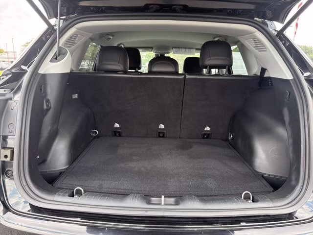 2022 Diamond Black Crystal Pearlcoat Jeep Compass Latitude 4X4 SUV