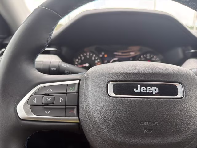 2022 Diamond Black Crystal Pearlcoat Jeep Compass Latitude 4X4 SUV