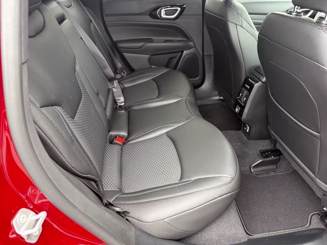 2026 Red Hot Pearlcoat Jeep Compass Latitude Altitude 4X4 SUV