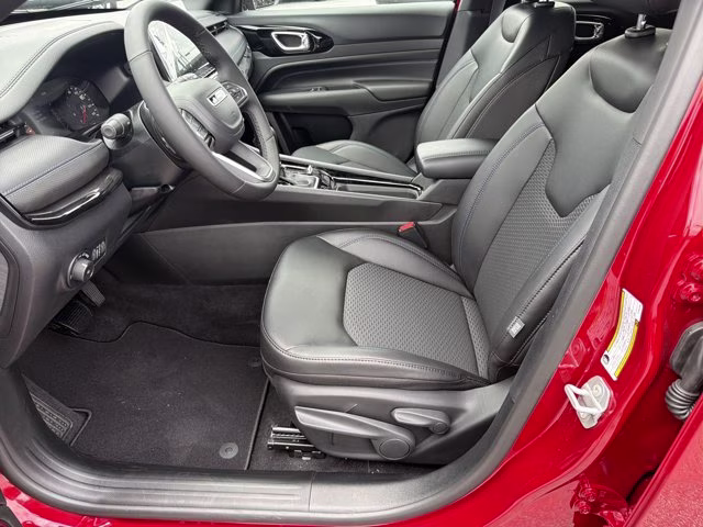 2026 Red Hot Pearlcoat Jeep Compass Latitude Altitude 4X4 SUV