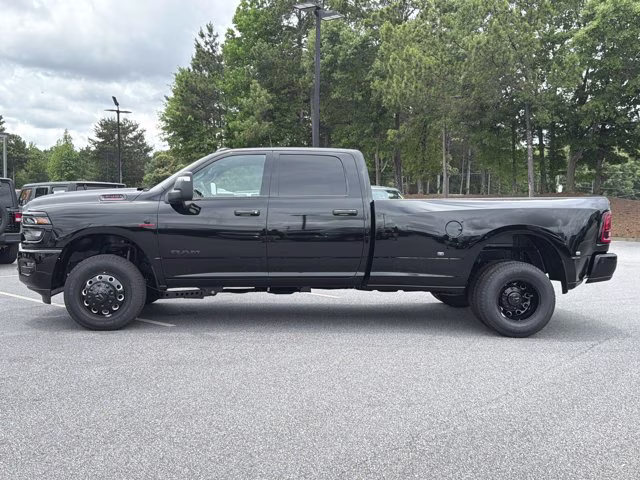 2026 Diamond Black Crystal Pearlcoat Ram 3500 Big Horn 4X4 Truck