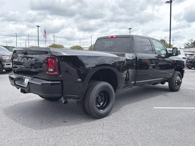 2026 Diamond Black Crystal Pearlcoat Ram 3500 Big Horn 4X4 Truck