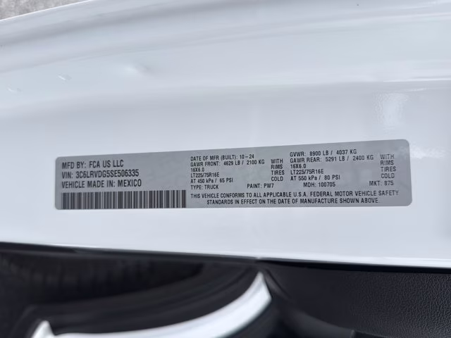 2025 Bright White Clearcoat Ram ProMaster Cargo Van Tradesman FWD Van