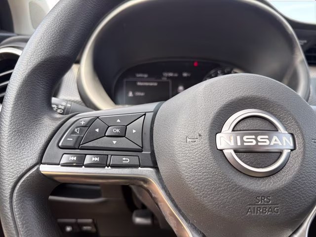 2024 Boulder Gray Pearl Nissan Kicks SV FWD SUV