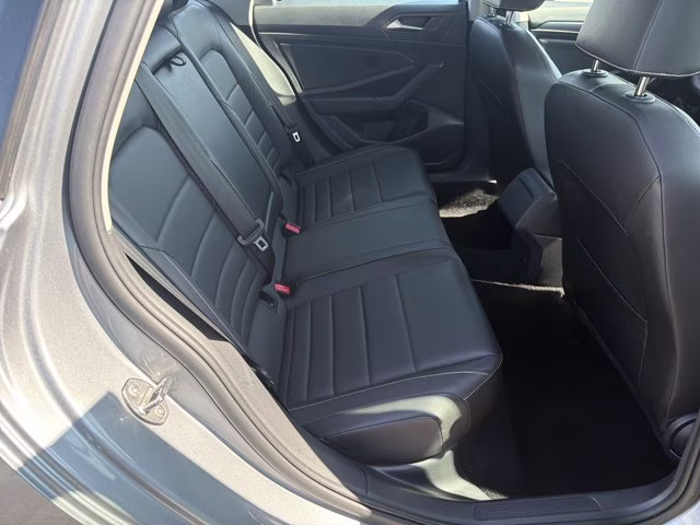 2024 Pyrite Silver Metallic Volkswagen Jetta SE FWD Sedan