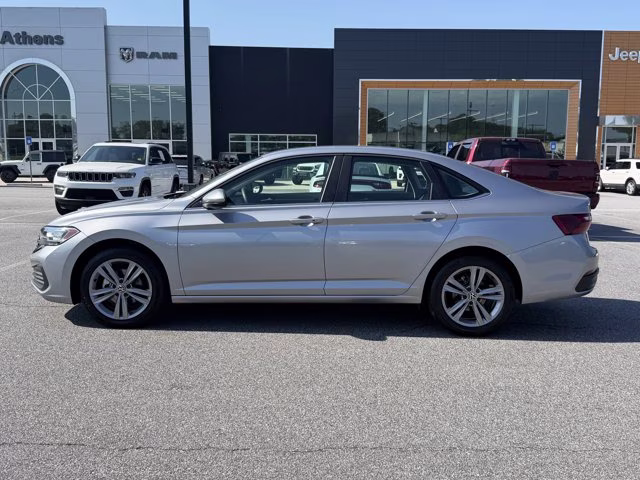 2024 Pyrite Silver Metallic Volkswagen Jetta SE FWD Sedan