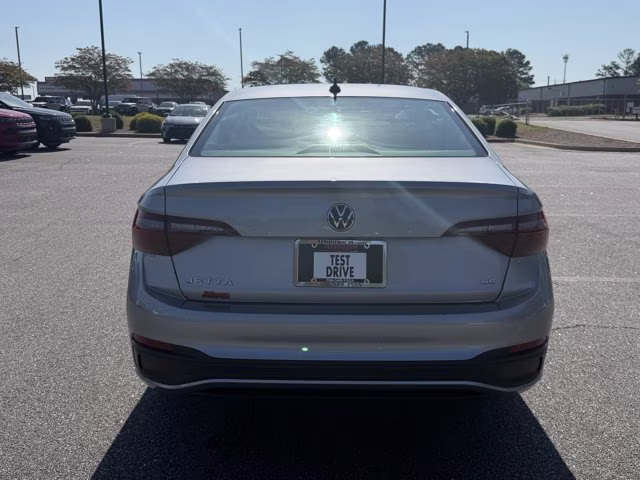 2024 Pyrite Silver Metallic Volkswagen Jetta SE FWD Sedan